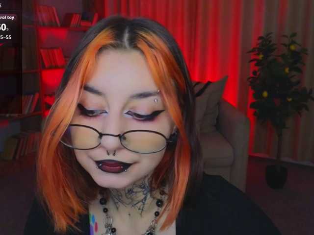 MistressMarcelline live cam on BongaCams