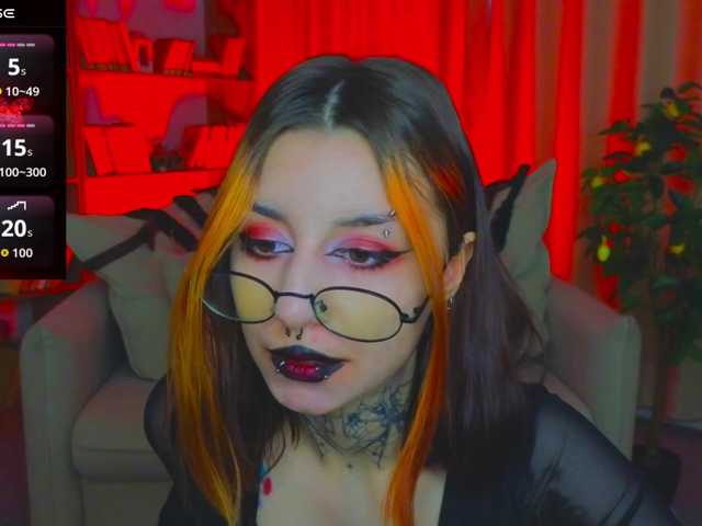 MistressMarcelline's BongaCams show and profile