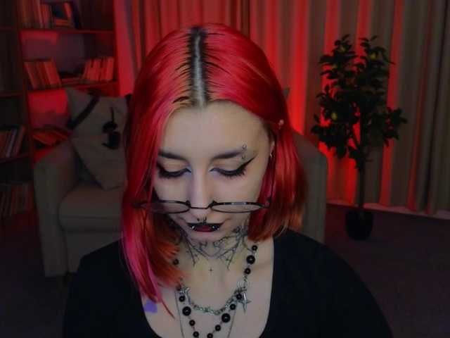 MistressMarcelline live cam on BongaCams