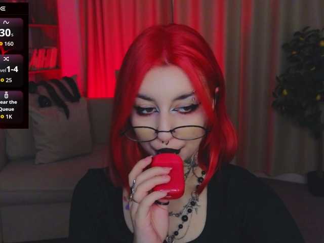 MistressMarcelline live cam on BongaCams