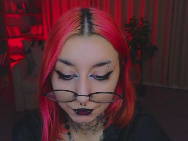 MistressMarcelline live webcam show