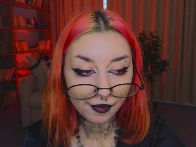 MistressMarcelline live cam on BongaCams