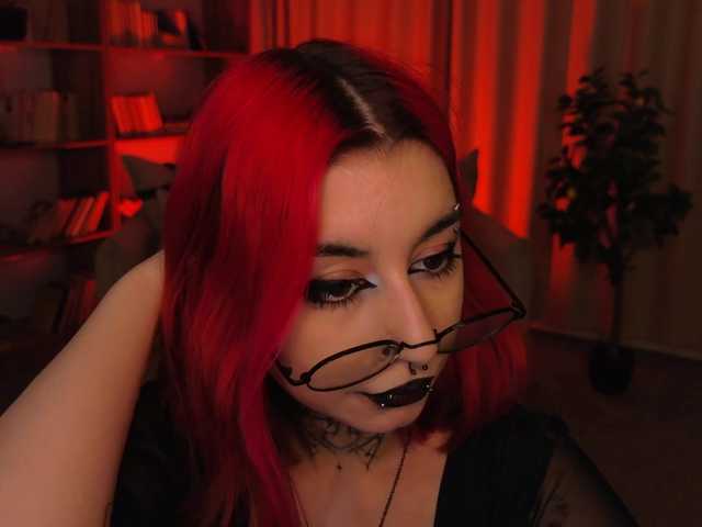 MistressMarcelline live cam on BongaCams