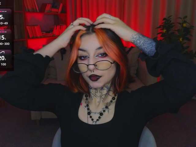 mistressmarcelline live sex show
