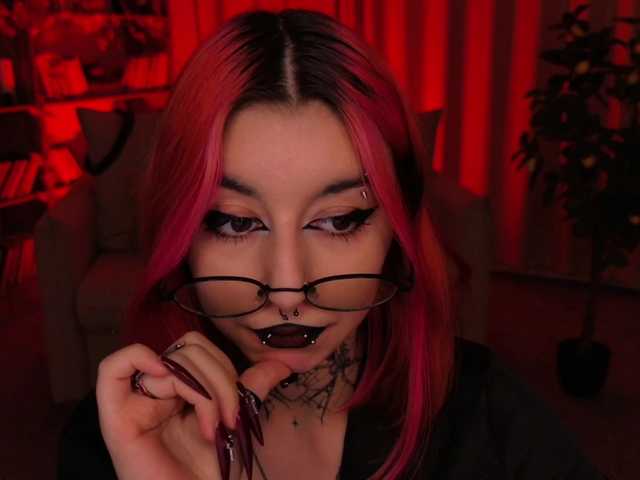 MistressMarcelline