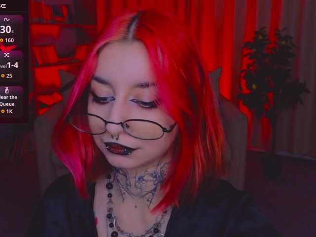 MistressMarcelline live cam on BongaCams