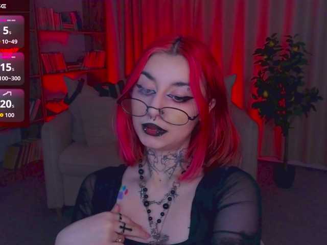 MistressMarcelline live cam on BongaCams
