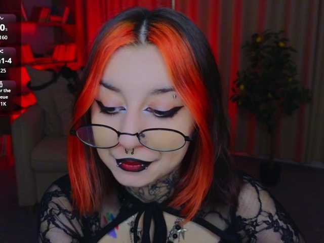 MistressMarcelline live cam on BongaCams