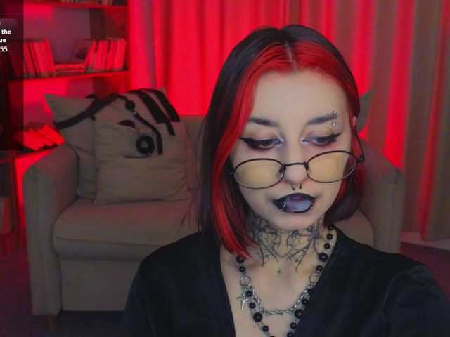  MistressMarcelline chat room