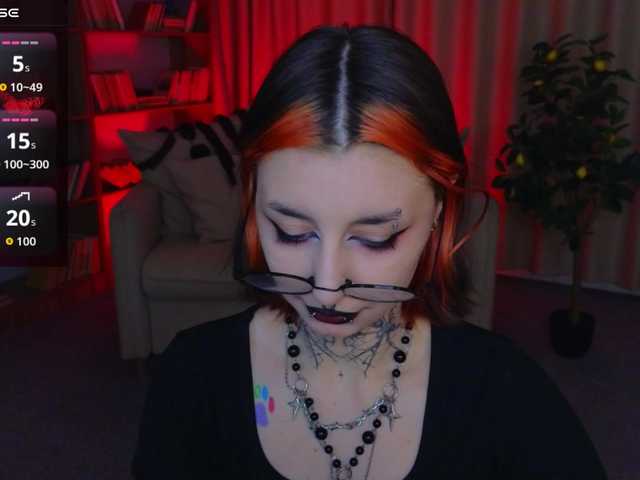 MistressMarcelline live cam on BongaCams