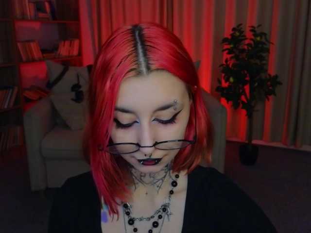 MistressMarcelline live cam on BongaCams