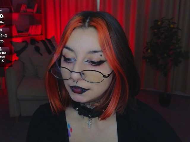 MistressMarcelline live cam on BongaCams