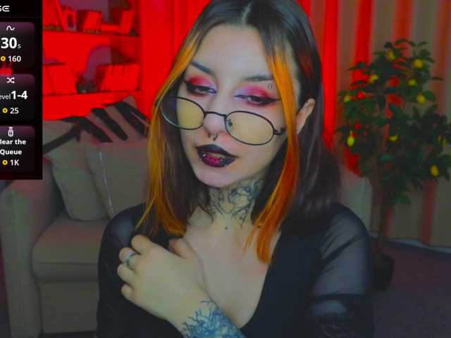 MistressMarcelline's BongaCams show and profile