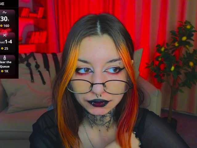 MistressMarcelline's BongaCams show and profile