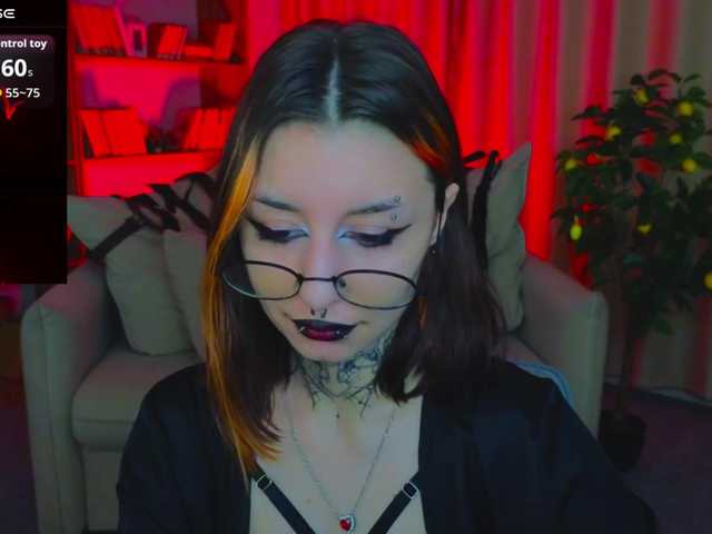 MistressMarcelline's BongaCams show and profile