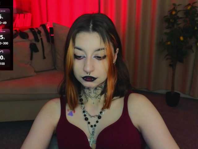 MistressMarcelline live cam
