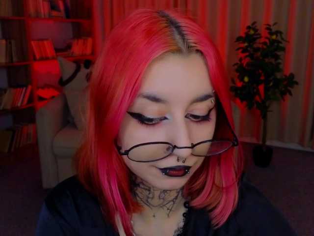 mistressmarcelline live sex show