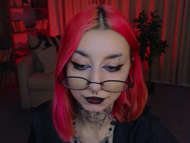 MistressMarcelline Прямой эфир на BongaCams