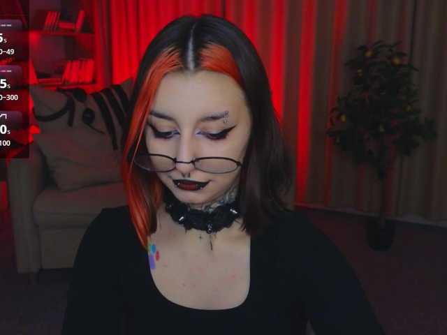 MistressMarcelline live cam on BongaCams