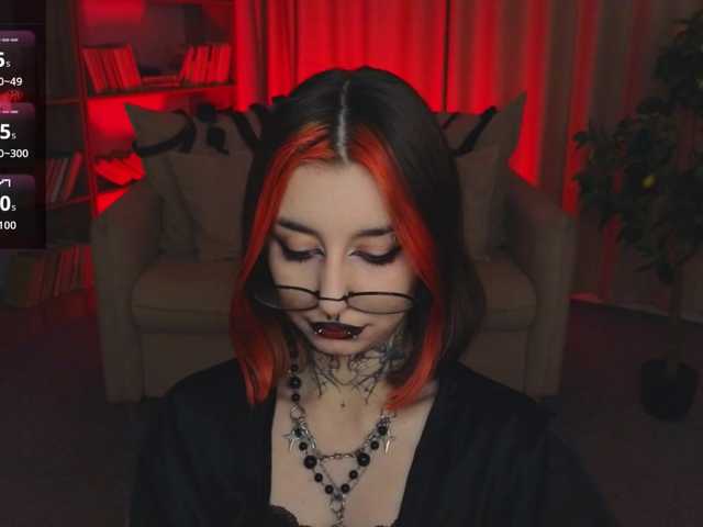 MistressMarcelline live cam on BongaCams