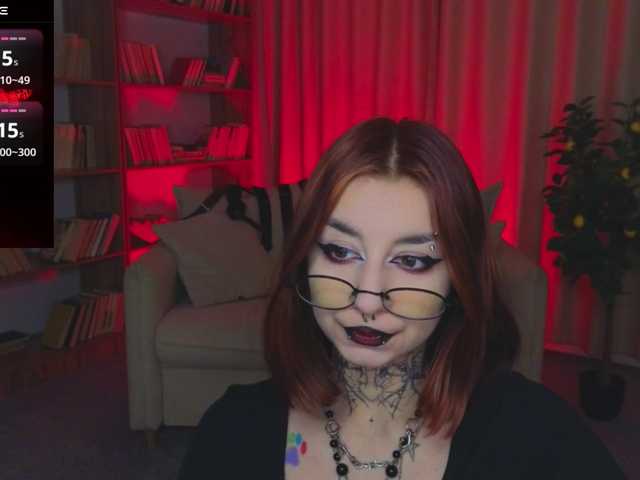 MistressMarcelline live cam on BongaCams