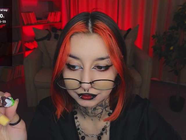 MistressMarcelline live cam on BongaCams