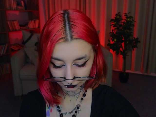 MistressMarcelline live cam on BongaCams