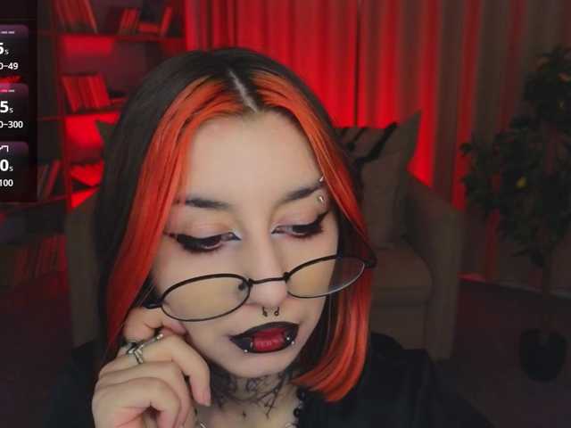 MistressMarcelline live cam on BongaCams