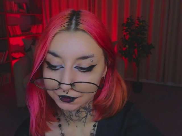 MistressMarcelline live cam on BongaCams