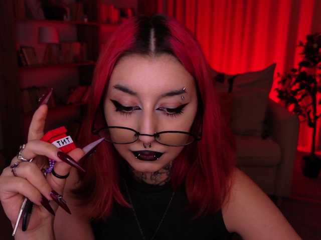 MistressMarcelline