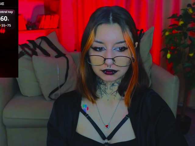 MistressMarcelline's BongaCams show and profile