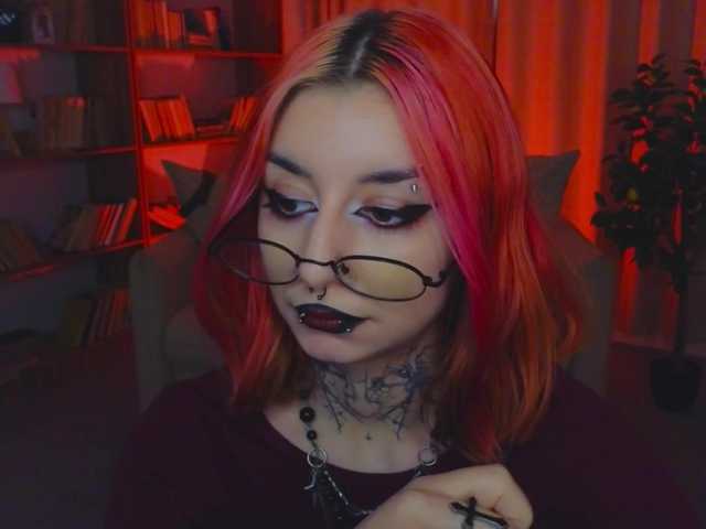 MistressMarcelline live cam on BongaCams