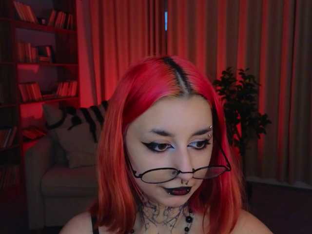 MistressMarcelline live cam on BongaCams