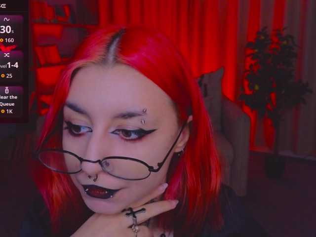 MistressMarcelline live cam on BongaCams
