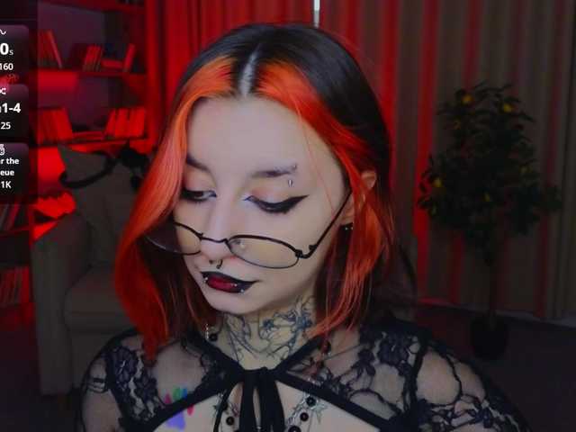 MistressMarcelline live cam on BongaCams