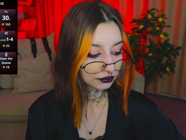 MistressMarcelline's BongaCams show and profile