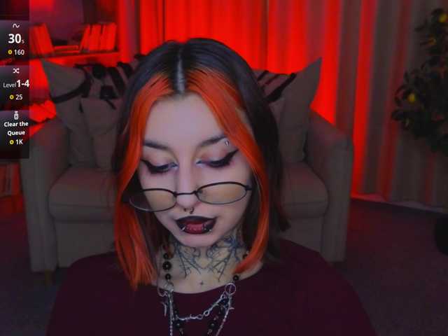 MistressMarcelline live cam on BongaCams
