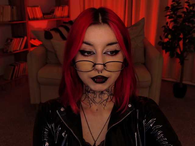 в попе у MistressMarcelline
