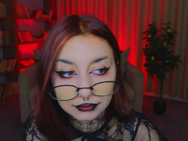 mistressmarcelline online