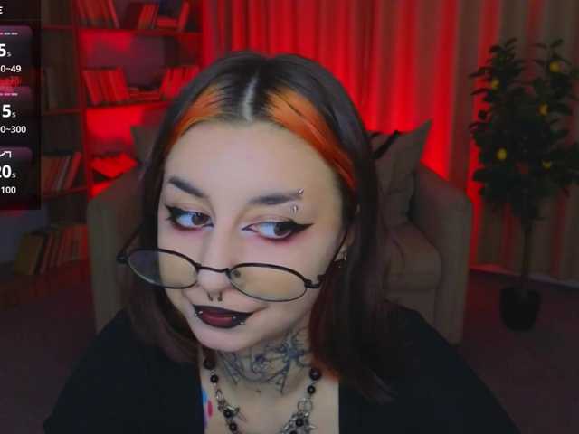 MistressMarcelline live cam on BongaCams