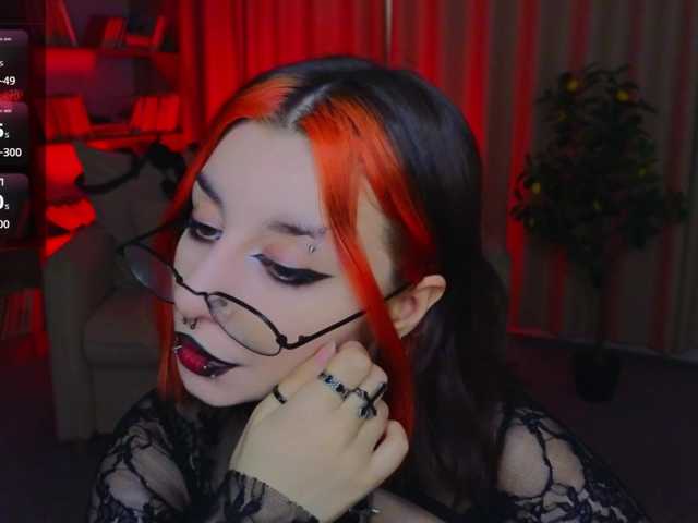 MistressMarcelline live cam on BongaCams