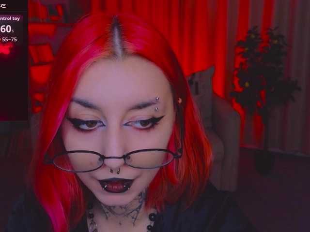 MistressMarcelline live cam on BongaCams