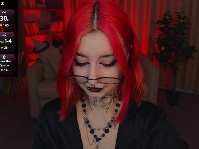 MistressMarcelline live cam on BongaCams