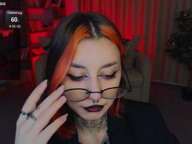 mistressmarcelline live sex