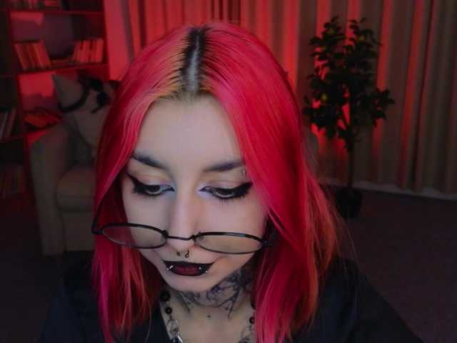 mistressmarcelline live sex show