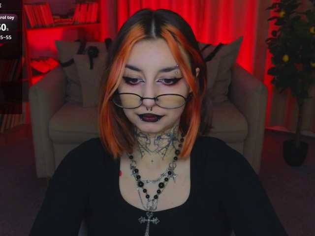 MistressMarcelline live cam on BongaCams