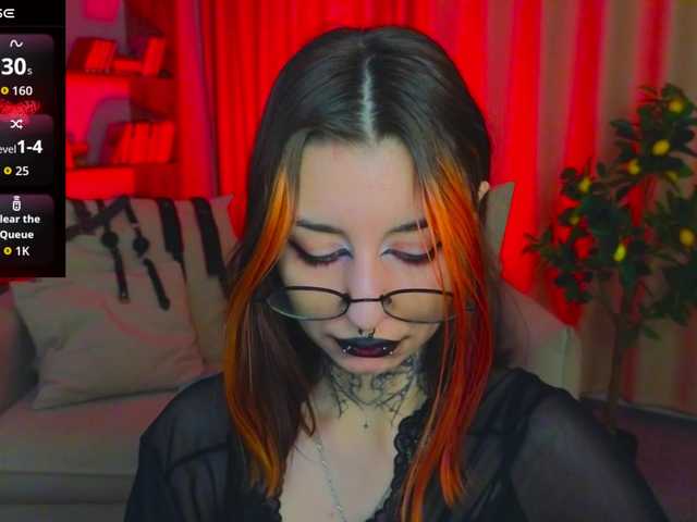MistressMarcelline's BongaCams show and profile