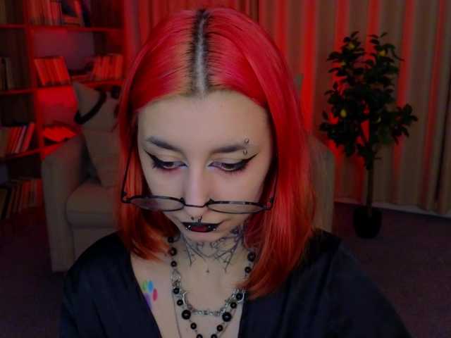 MistressMarcelline live cam on BongaCams