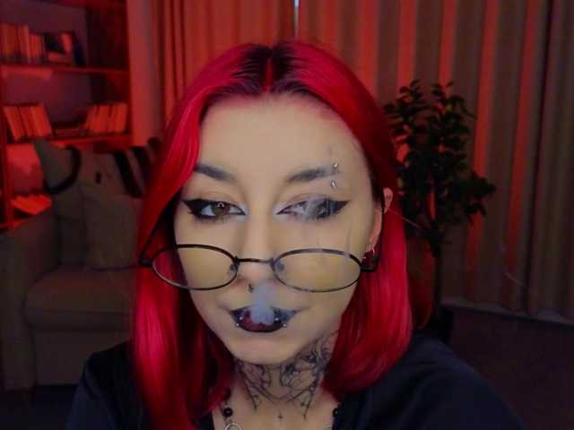 MistressMarcelline live cam on BongaCams
