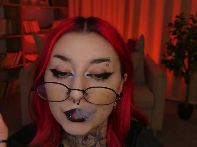 MistressMarcelline live cam on BongaCams